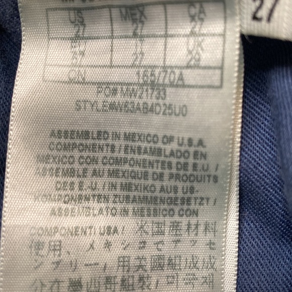 Guess Los Angeles, Button Fly Jeans, Size 27 - Picture 10 of 13